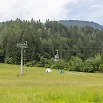In Near Nassfeld Apartment