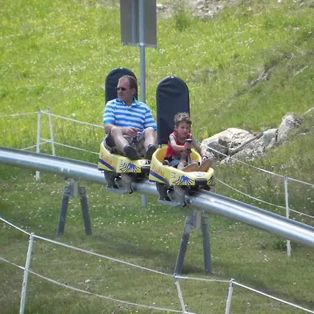 In Near Nassfeld Apartment *