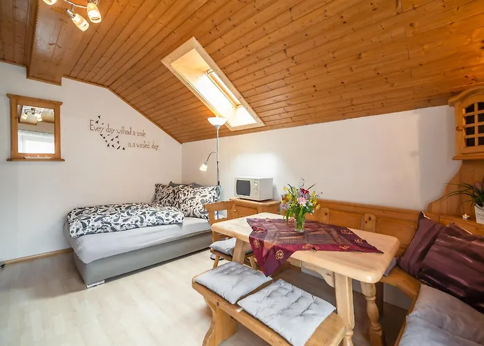 In Near Nassfeld アパート Tröpolach